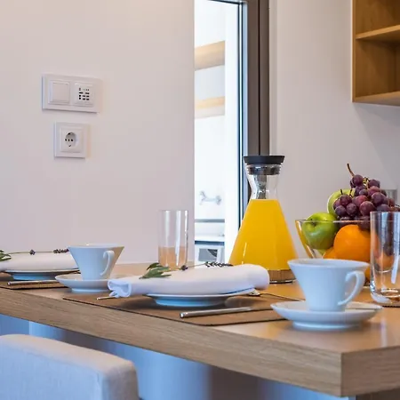 Maha By Kaamah - 2 Bedroom Oceanview Designer Apartman *