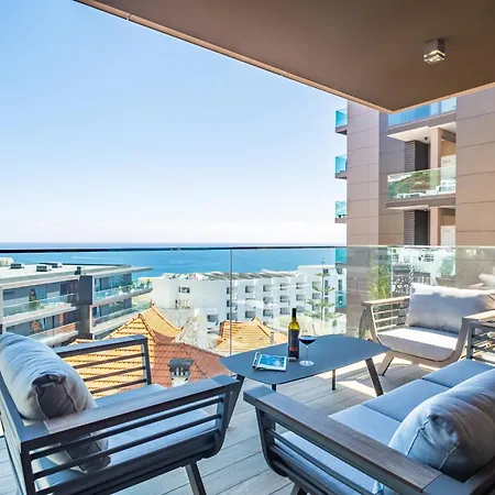 Apartman Maha By Kaamah - 2 Bedroom Oceanview Designer Funchal