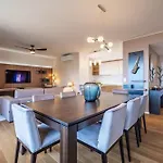 Apartament Maha By Kaamah - 2 Bedroom Oceanview Designer