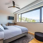 Maha By Kaamah - 2 Bedroom Oceanview Designer Apartament Funchal (Madeira)