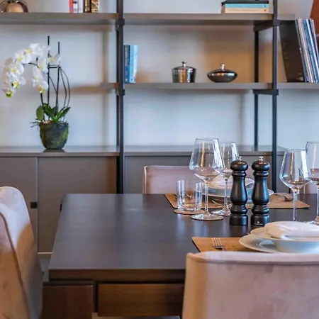 Maha By Kaamah - 2 Bedroom Oceanview Designer דירה