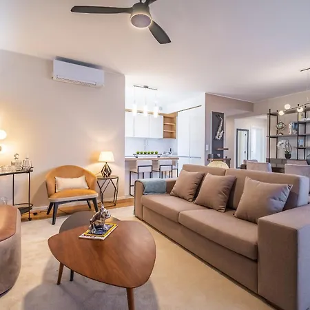 Maha By Kaamah - 2 Bedroom Oceanview Designer דירה
