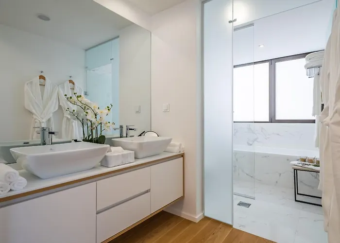 Maha By Kaamah - 2 Bedroom Oceanview Designer *